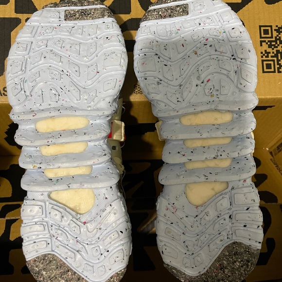 Nike Space Hippie 03 - Picture 2 of 4